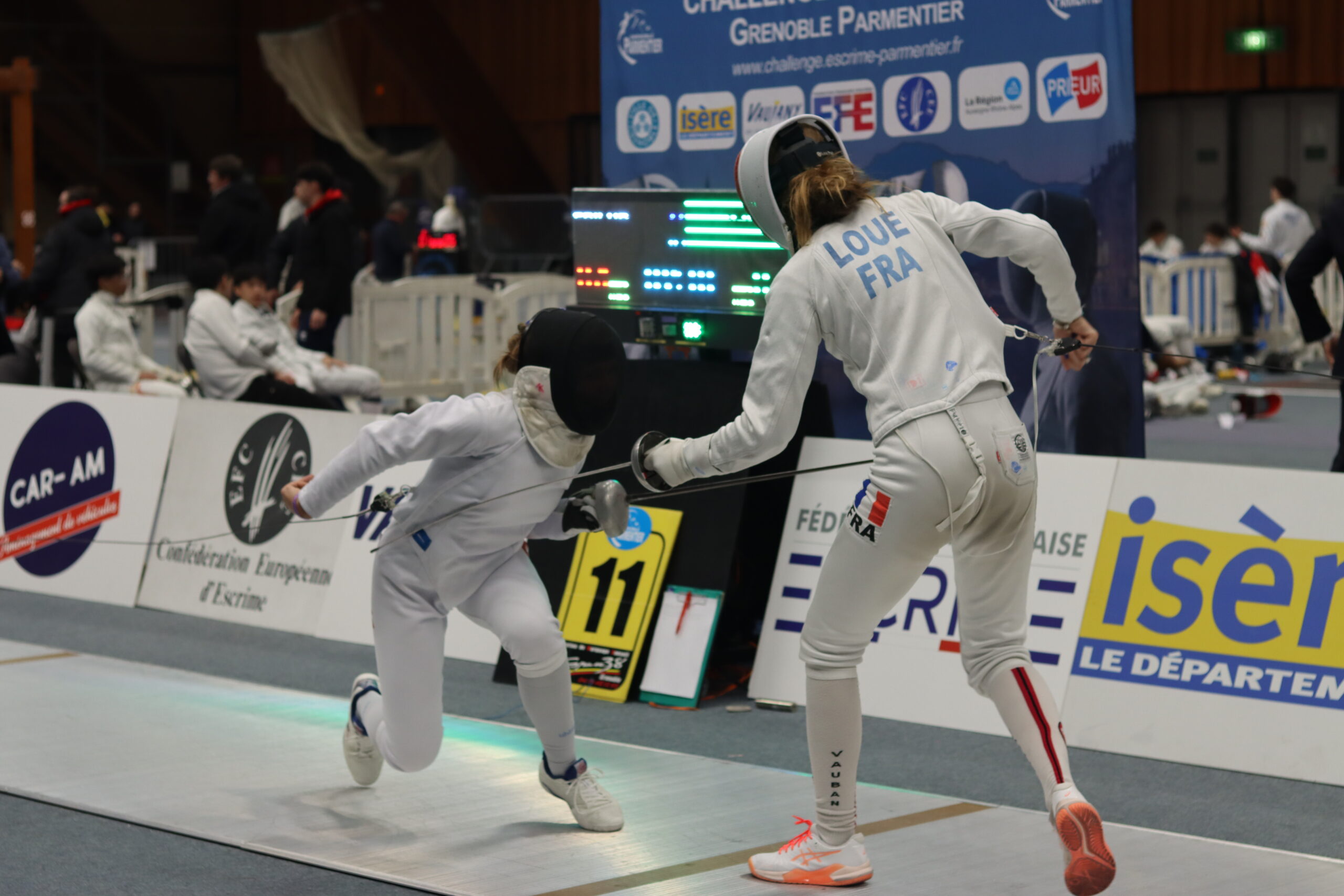 Charlotte Loué remporte le Challenge Vaujany 2025. Challenge mondial U17 Grenoble parmentier escrime